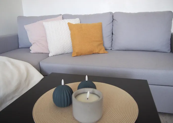 M&j Centrum דירה *